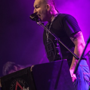 104 Tři sestry